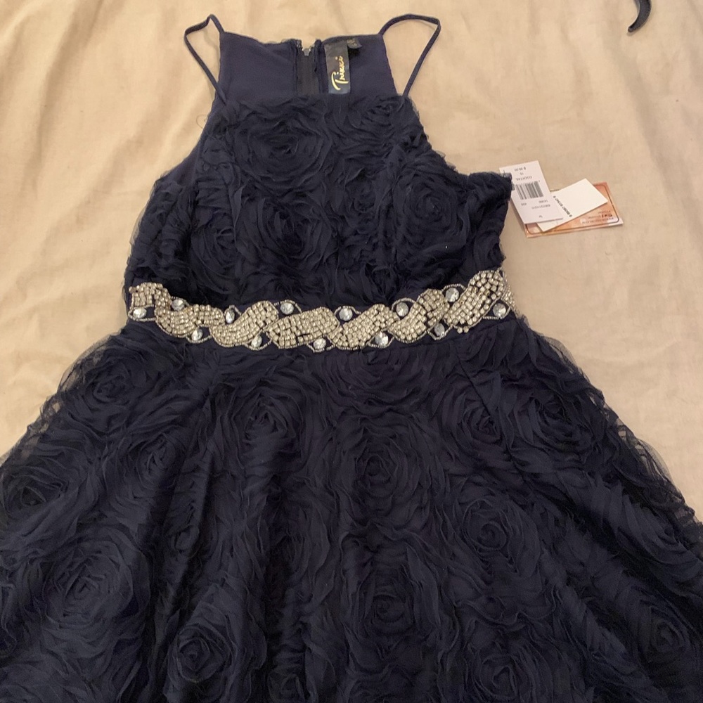 Short homecoming- prom dress